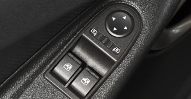 фото 0390a03b47f8 - Под такси