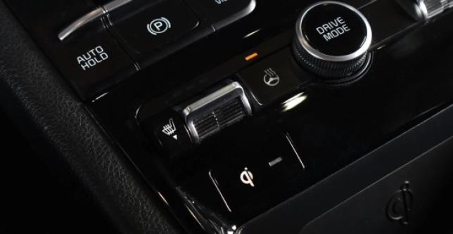 фото 069edf3dbc15 - Под такси