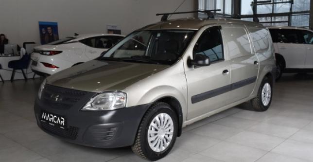 фото 0a74484b3a2b - Под такси