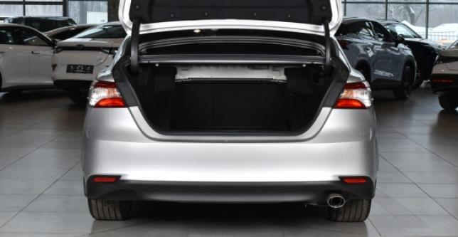фото 0db543e3b82f - Camry