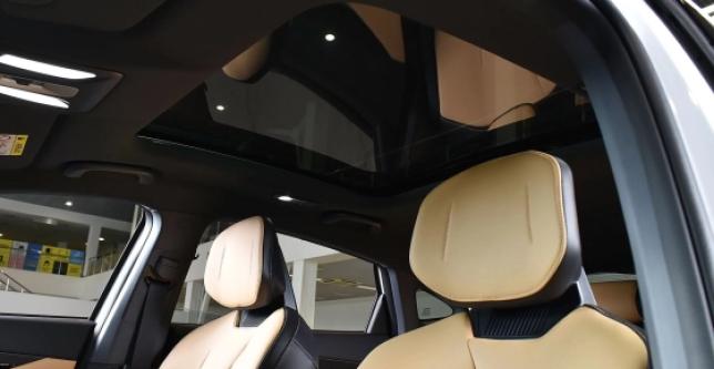 фото 0fe4cfde9063 - Под такси