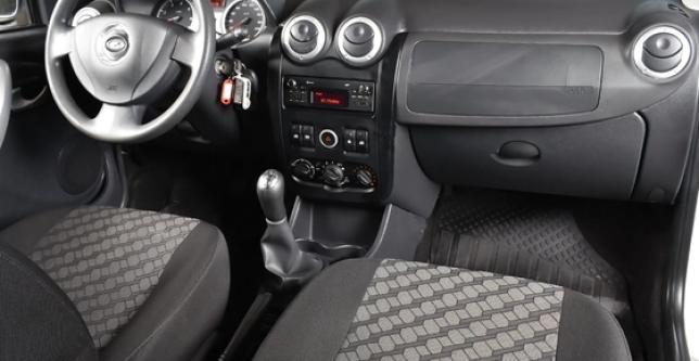 фото 12013d0109d1 - Под такси