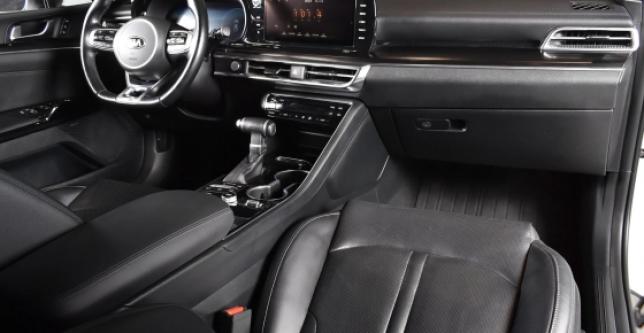 фото 1295f19c3248 - Под такси