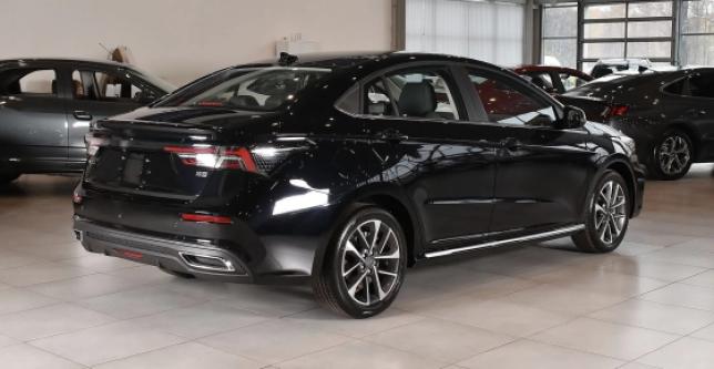 фото 13dd2ba2a805 - Под такси