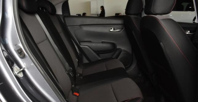 фото 1b281c7951f0 - Под такси