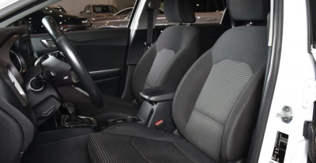 фото 1e62cd99d8ad - Под такси