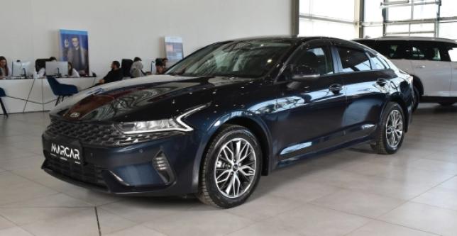 фото 20052c833c5f - Под такси