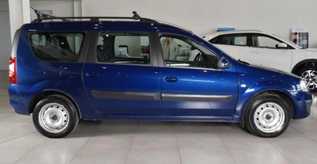 фото 2c90f17faa36 - Под такси