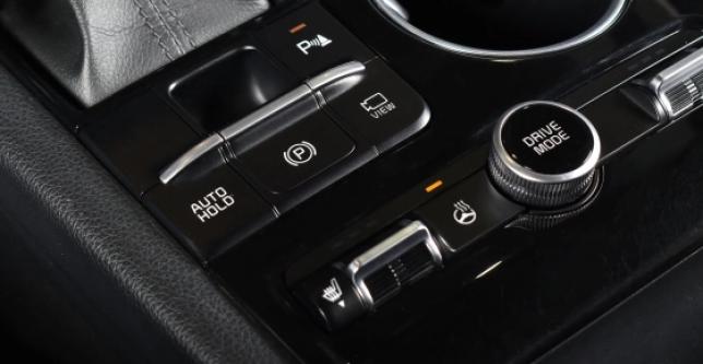 фото 2fbd6babfac3 - Под такси