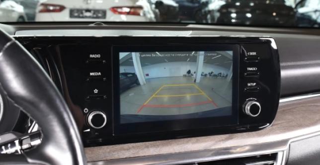 фото 30beb9081d9a - Под такси