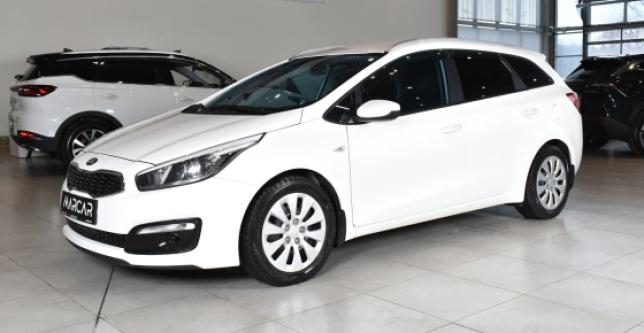 фото 3452087e62dc - Под такси