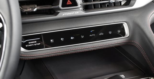 фото 38d904440f92 - Под такси