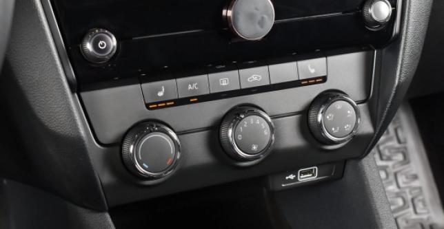 фото 3ac8e2c00408 - Skoda