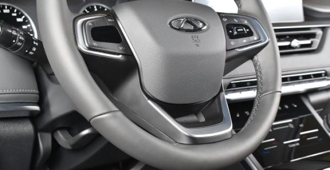 фото 3c35fab3c0a2 - Под такси