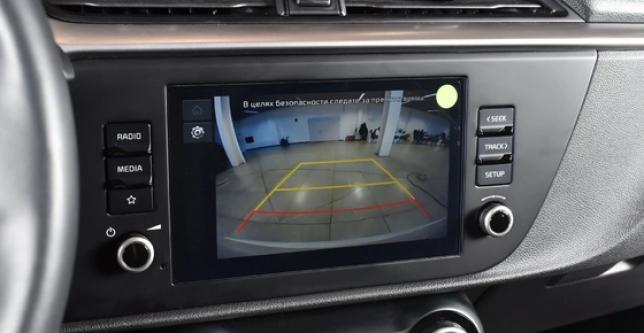 фото 4890e3e29088 - Под такси