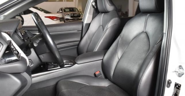 фото 4a040ac17c09 - Camry