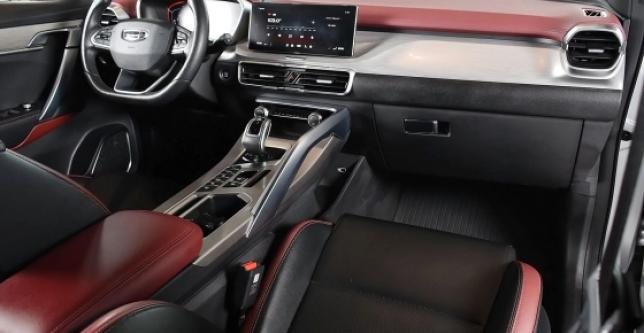 фото 4be02ad0f65b - Под такси