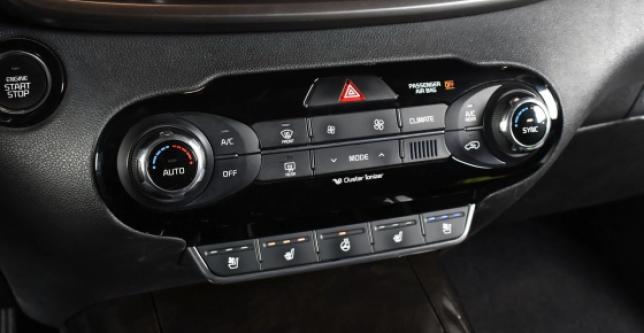 фото 513994a8072f - Под такси