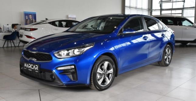 фото 5323394699e3 - Под такси