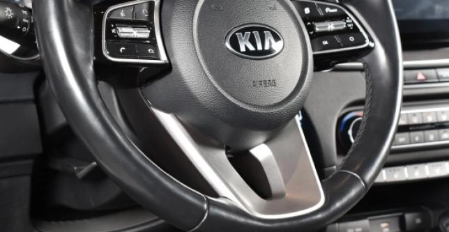 фото 55fc83f843d9 - Под такси