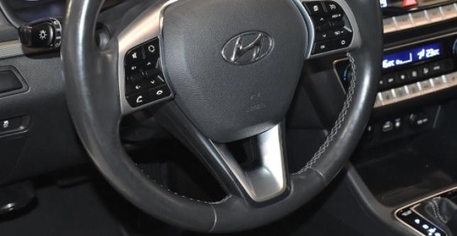 фото 592692-13 - Под такси