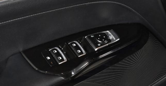 фото 5e0655dabd4a - Под такси