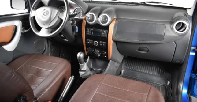 фото 601188-07 - Под такси