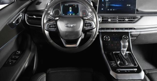 фото 602161-05 - Под такси