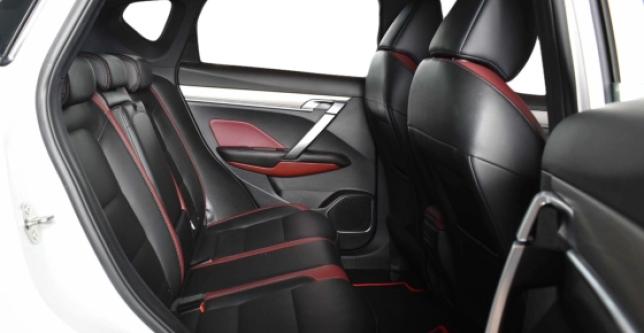 фото 602162-06 - Под такси