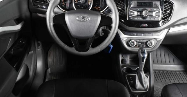 фото 602168-05 - Под такси