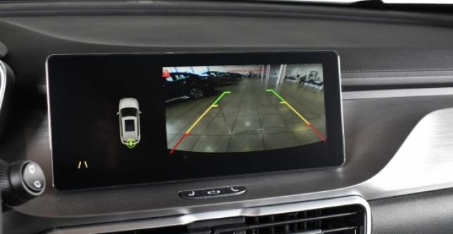 фото 603650-08 - Под такси