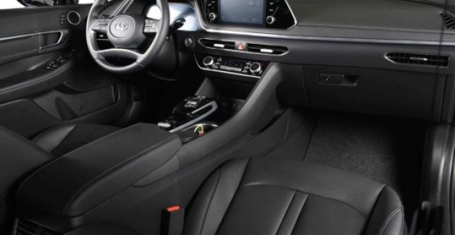 фото 603657-07 - Под такси