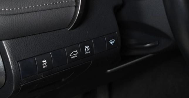 фото 603658-11 - Camry