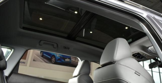 фото 604143-08 - Под такси