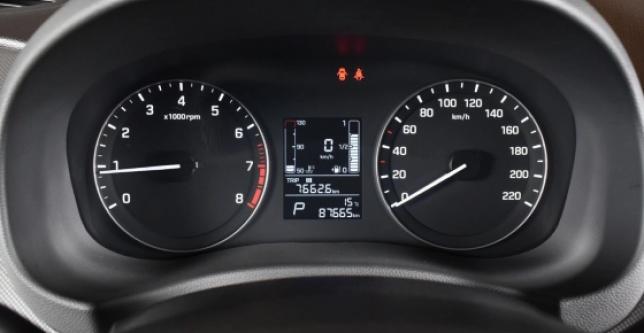 фото 604150-10 - Под такси