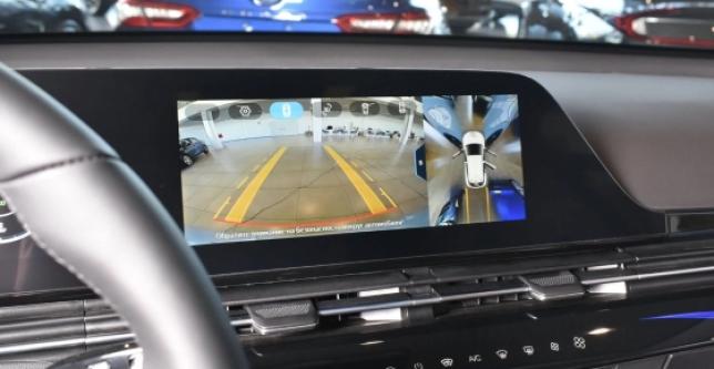 фото 606617-11 - Под такси