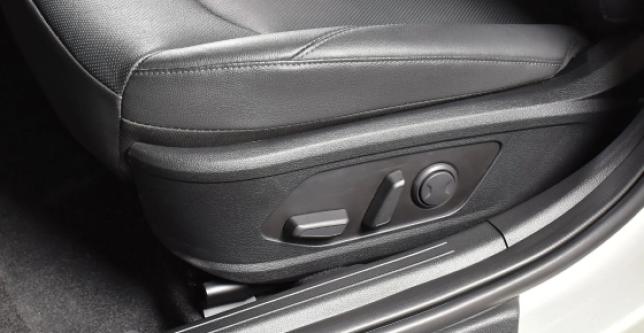 фото 606619-12 - Под такси