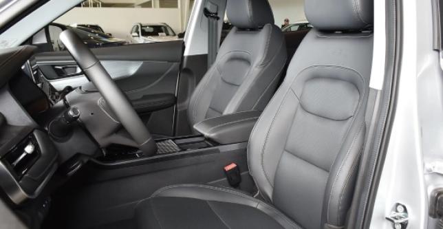 фото 607259-08 - Под такси