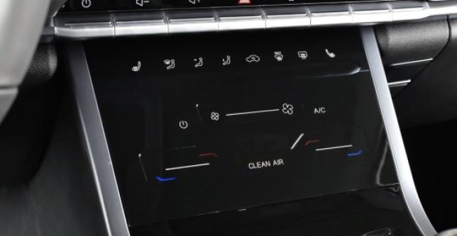 фото 607259-11 - Под такси