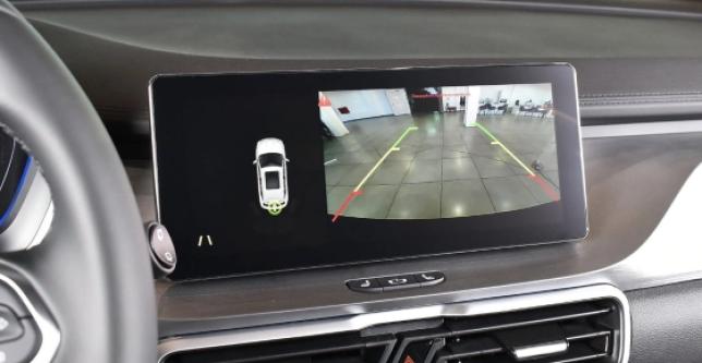 фото 607456-09 - Под такси