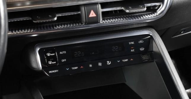 фото 607961-09 - Под такси