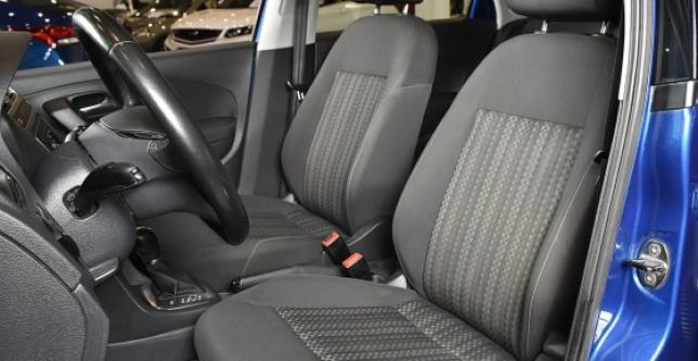 фото 614575-08 - Под такси