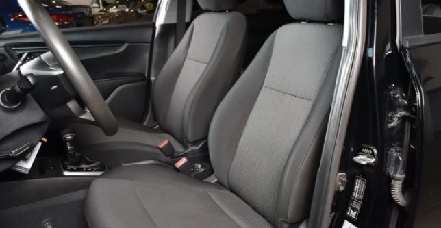 фото 615619-08 - Под такси