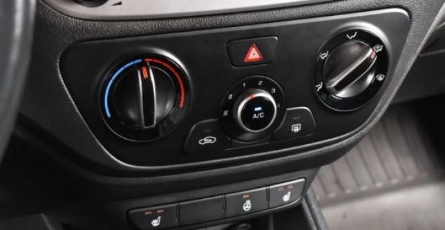 фото 615879-09 - Под такси