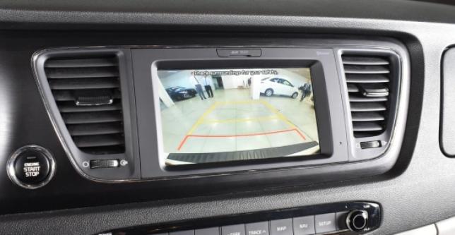 фото 629037-10 - Под такси