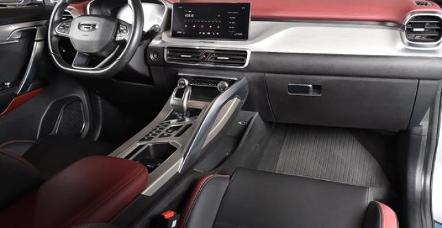 фото 6339542a8f36 - Под такси