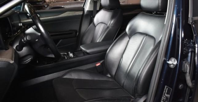 фото 650519-08 - Под такси