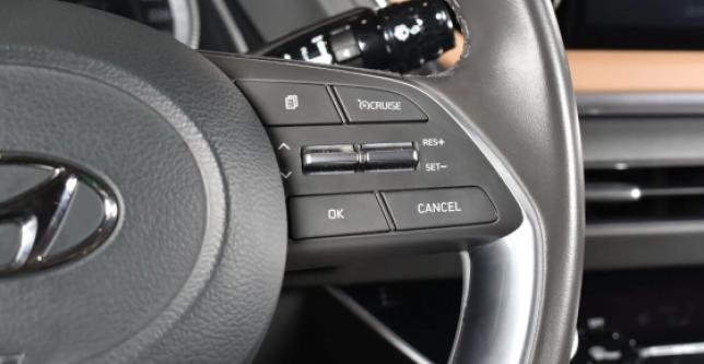 фото 650975-11 - Под такси