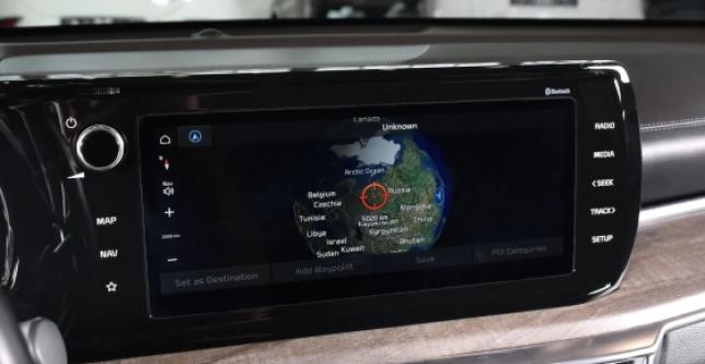 фото 651344-10 - Под такси