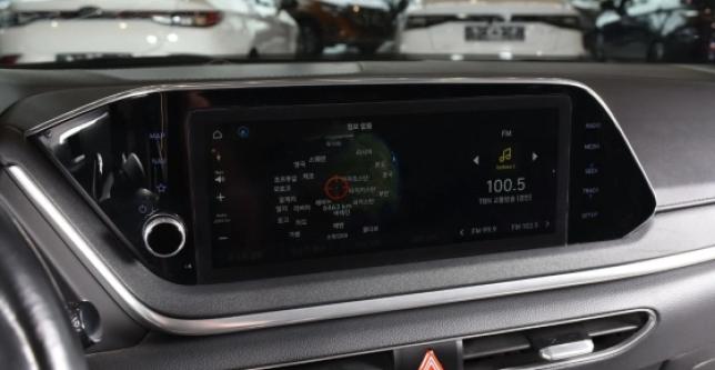 фото 651345-10 - Под такси